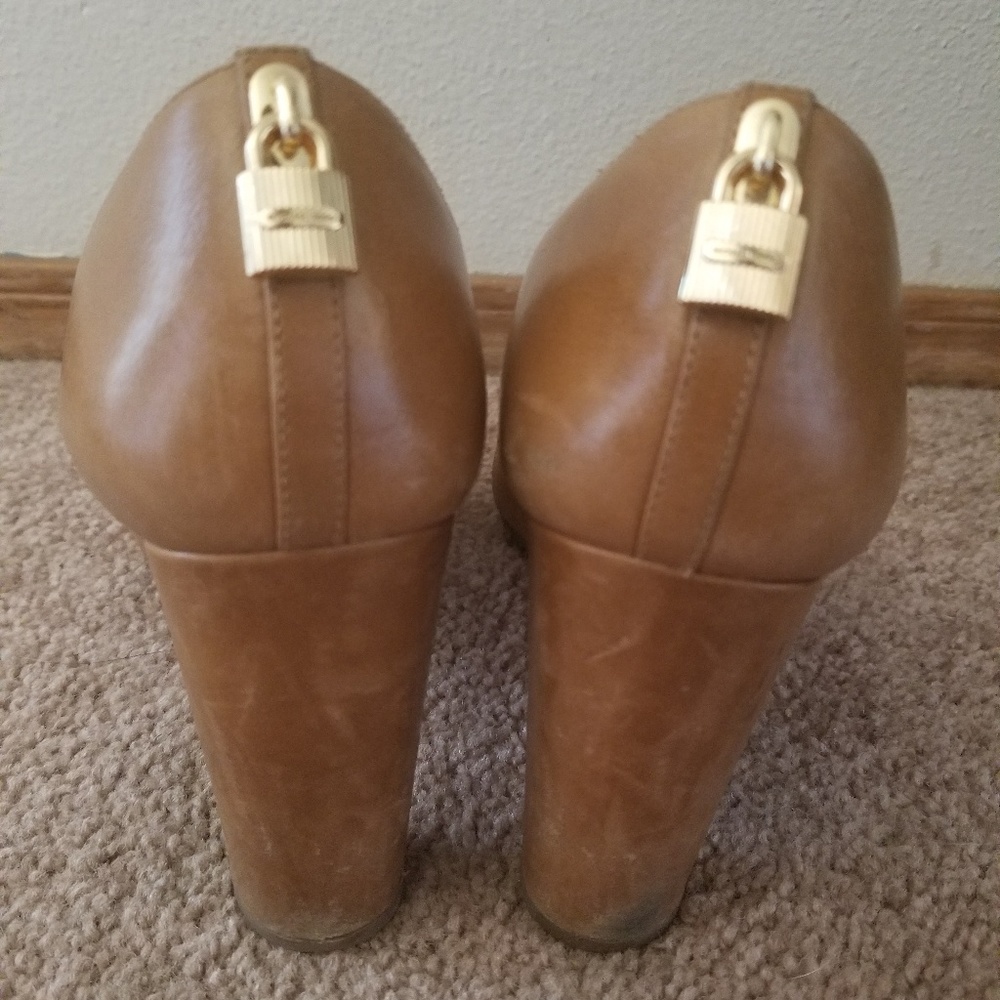 Michael Kors Pumps